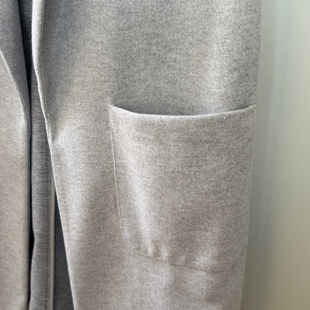 Joie Gray Sleeveless Women's Long Vest No Buttons Size M Soft Material w/ Pocket - Picture 7 of 9